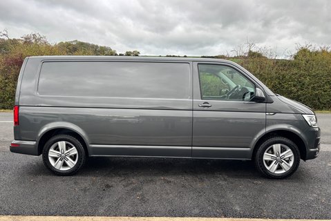 Volkswagen Transporter T32 204 ps Tdi Highline 4Motion DSG Panel Van - Factory Diff Lock 10