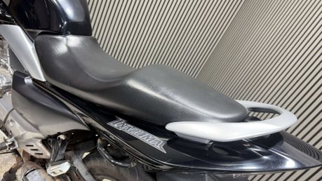 Suzuki Inazuma GW 2013 13K GOOD RUNNING PROJECT BIKE SPARES OR REPAIR 250CC A2 17