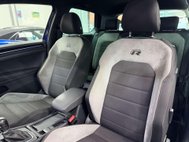 Volkswagen Golf 2.0 TSI BlueMotion Tech R Hatchback 3dr Petrol DSG 4Motion Euro 6 (s/s) (30 6