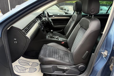 Volkswagen Passat GT TDI BMT ESTATE -£20 ROAD TAX - PAN ROOF -APPLE CARPLAY -DEMO+1 OWNER 4