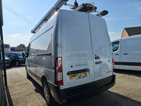 Vauxhall Movano F3300 L2H2 CDTI 4
