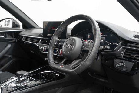 Audi A4 2.0 A4 Black Edition 40 TFSI MHEV Semi-Auto 5dr 3