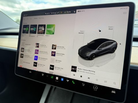 Tesla Model 3 Saloon 4dr Electric Auto RWD (241 bhp) 42