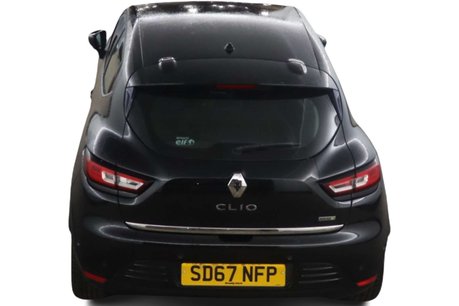 Renault Clio 1.5 dCi Signature Nav Hatchback 5dr Diesel Manual Euro 6 (s/s) (90 ps) 8