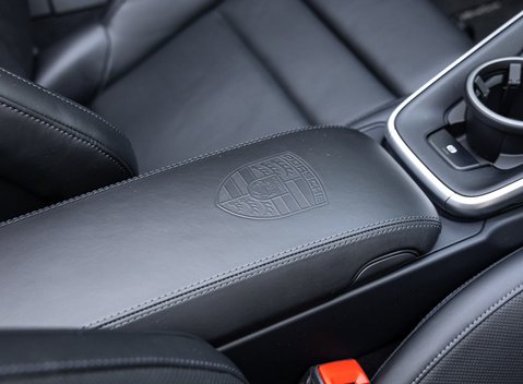 Porsche 911 Turbo S Cabriolet (992) 36