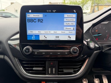 Ford Fiesta ST-LINE 10
