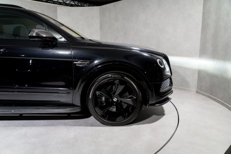 Bentley Bentayga W12. ALL TERRAIN SPEC. PANORAMIC ROOF. H, C & M SEATS. PRIVACY GLASS. 11