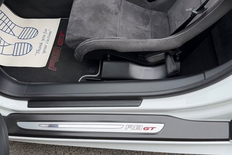 Audi R8 GT QUATTRO V10 SPYDER - 1 OF 33 - BUCKET SEATS -CERAMIC BRAKES 47