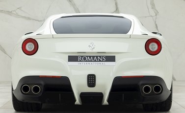 Ferrari F12 Berlinetta 5