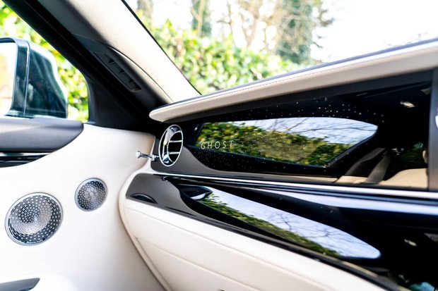 Rolls-Royce Ghost V12. FULL PPF. STARLIGHT. H, C & M SEATS. REAR ENTERTAINMENT. HUD. 2