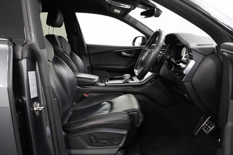 Audi Q8 TFSI V6 Black Edition 3.0 5dr SUV Automatic Petrol 4