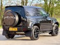 Land Rover Defender 3.0 Defender Hard Top SE D MHEV Auto 4WD 5dr 22