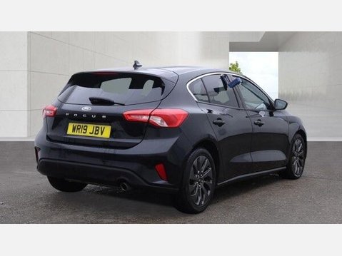 Ford Focus 1.0T EcoBoost Zetec Euro 6 (s/s) 5dr 4
