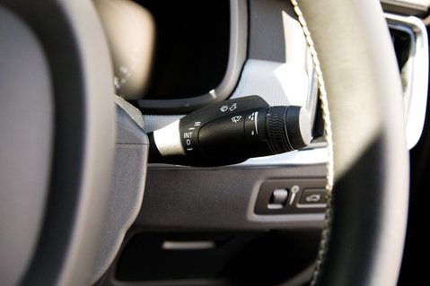 Volvo S90 RECHARGE T8 R-DESIGN AWD 18