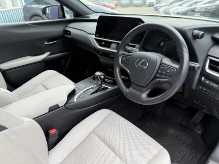 Lexus Ux 2.0 250h Takumi SUV 5dr Petrol Hybrid E-CVT Euro 6 (s/s) (184 ps)