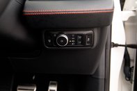 Ford Mustang Mach-E BASE 12