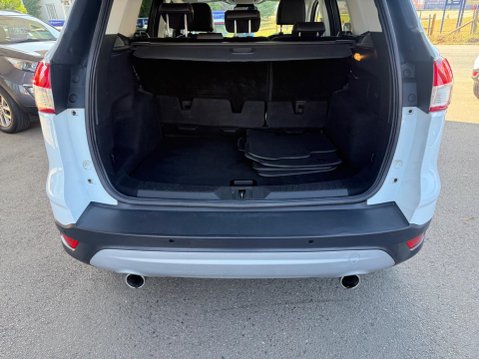 Ford Kuga 2.0 TDCi Titanium 2WD Euro 6 (s/s) 5dr 33