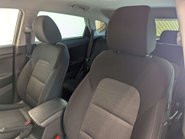 Hyundai TUCSON 1.6 Tucson SE Nav GDi 2WD 5dr 37