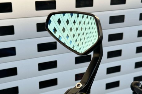 Suzuki GSX 0.7 GSXS 750 Z Phantom 5