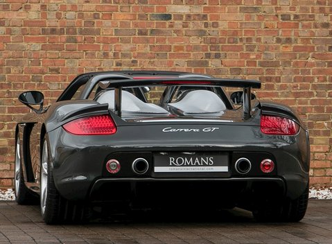 Porsche Carrera GT 3