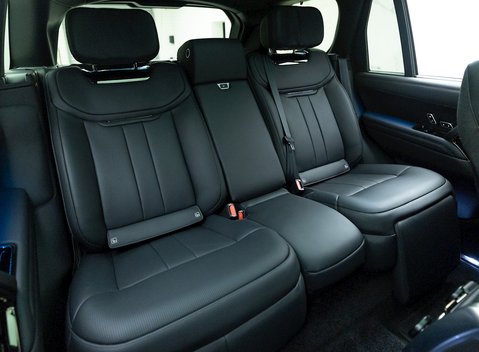 Land Rover Range Rover P510e SV 13