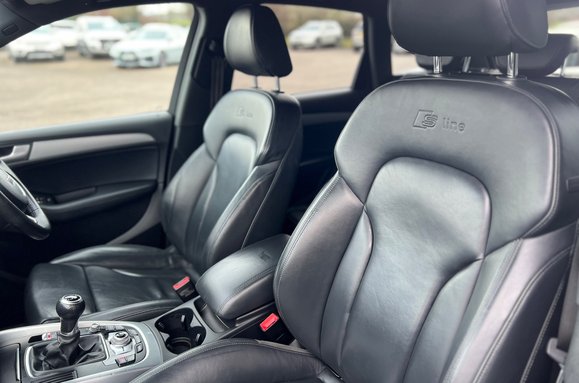 Audi Q5 2.0 TDI QUATTRO S LINE PLUS 30