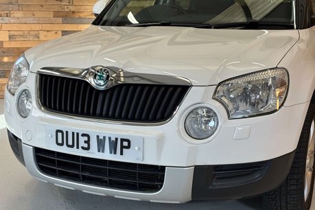 Skoda Yeti 2.0 TDI SE Plus SUV 5dr Diesel Manual 4WD Euro 5 (140 ps) 41
