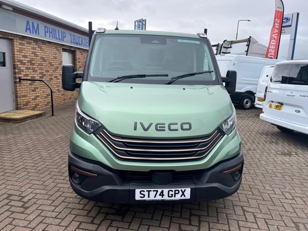 Iveco Daily 2.3 35S16A8 Business Dropside 3750 WB Hi-Matic 2