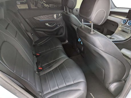 Mercedes-Benz GLC 2.1 GLC 250 D 4Matic AMG Line Premium+ Auto 4WD 5dr 59
