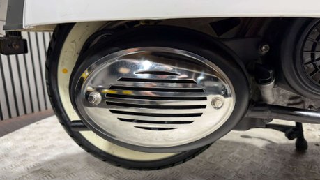 Ajs MODENA 2021 ONLY 800 MILES MODERN RETRO SCOOTER 125CC MOT OCTOBER 2027 20