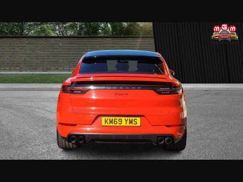 Porsche Cayenne V6 8