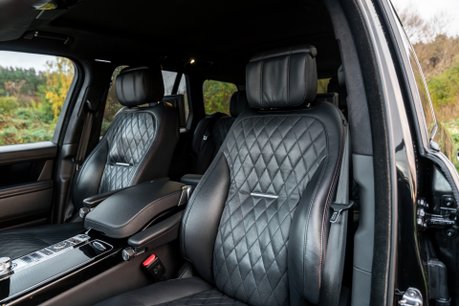 Land Rover Range Rover SV AUTOBIOGRAPHY DYNAMIC BLACK. NOW SOLD. PLEASE CALL 01903 254800. 4