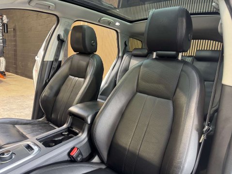 Land Rover Discovery Sport 2.0 Discovery Sport HSE SD4 Auto 4WD 5dr 54