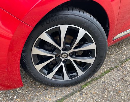 Renault Clio 1.0 Clio Iconic Bose TCe 5dr 3