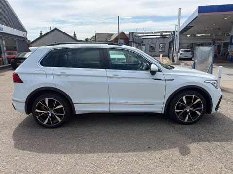 Volkswagen Tiguan 1.5 Tiguan R-Line TSi Semi-Auto 5dr 12