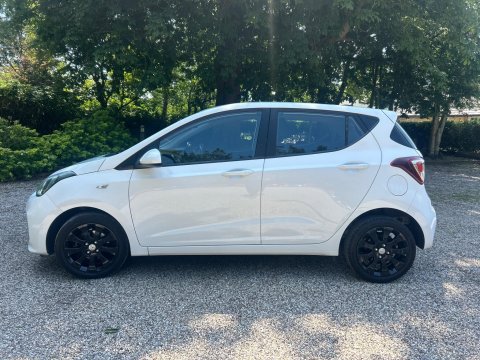 Hyundai i10 1.0 SE Euro 6 5dr 5
