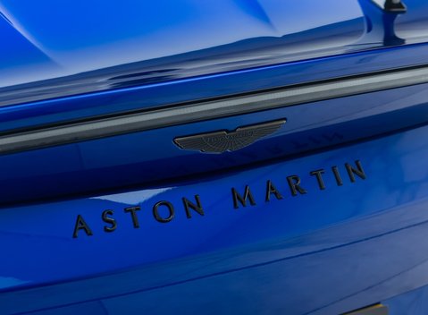 Aston Martin V12 Vantage ROADSTER 45