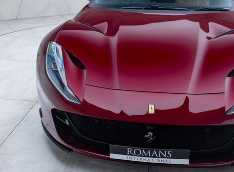 Ferrari 812 GTS 38