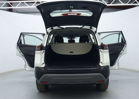 Nissan X-Trail 1.5 h e-POWER Acenta Premium SUV 5dr Petrol Hybrid Auto Euro 6 (s/s) (204 p 54
