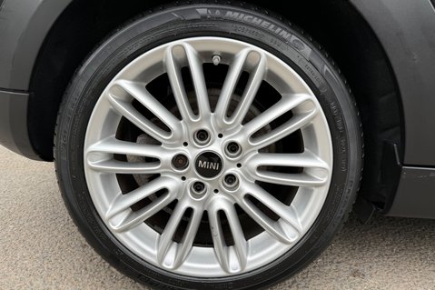 Mini Hatch COOPER D - £20 ROAD TAX - MEDIA XL -LED HEADLIGHTS -HIGH SPEC - NEW MOT 52