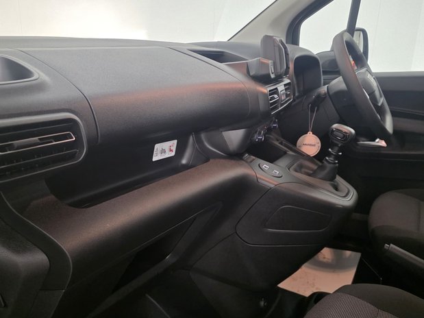 Fiat Doblo Doblo L2 1.5 Multijet 100 H1 Crew Van 13