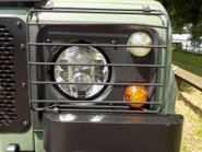 Land Rover Defender 110 2.5 Diesel 36