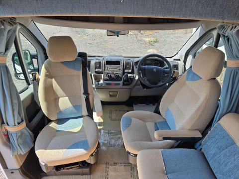 Auto-Sleepers Orian Pavo 23
