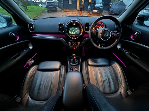 Mini Countryman COOPER EXCLUSIVE 28