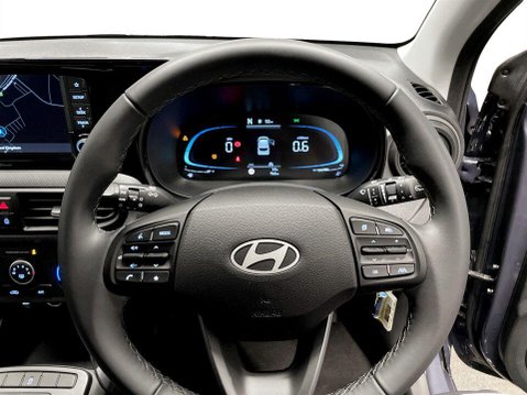 Hyundai i10 1.2 Advance Hatchback 5dr Petrol Auto Euro 6 (s/s) (79 ps) Air Con - Blueto 13