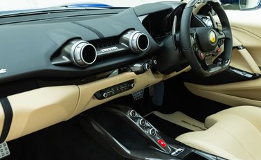 Ferrari 812 Superfast 15