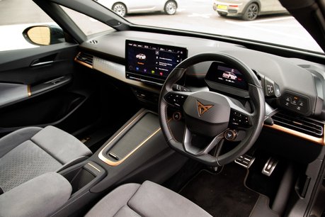 Cupra Born V3