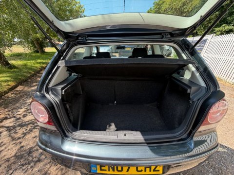 Volkswagen Polo SE 27