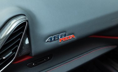 Ferrari 488 Pista 23