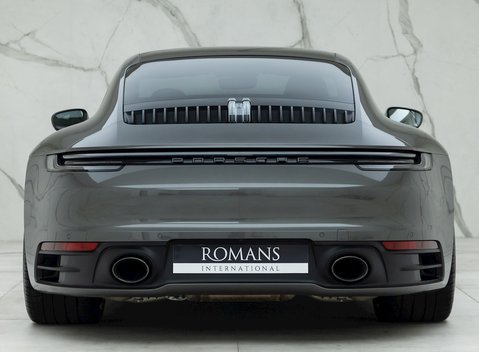 Porsche 911 (992) Carrera S 5